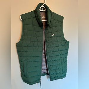 Hollister Green Vest Men’s Medium